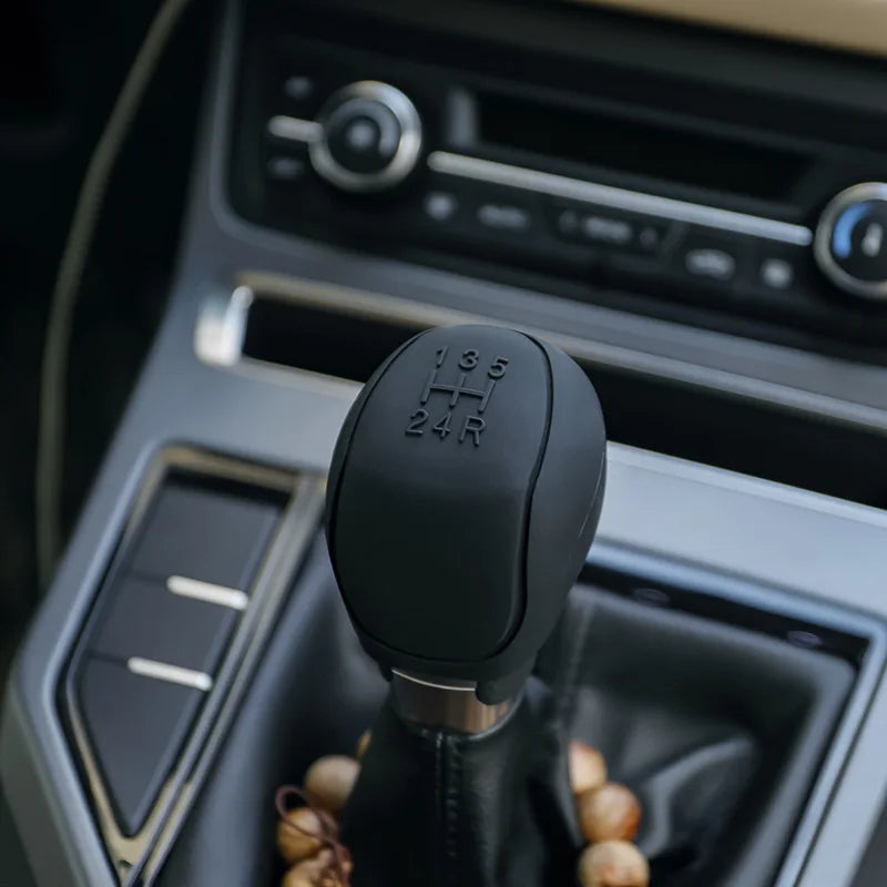 Car Silicone Gear Shift Knob Cover Gear Shift Non-Slip Grip Handle Protective Covers Manual 5 6-Speed Car Interior Accessories
