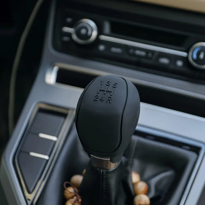 Car Silicone Gear Shift Knob Cover Gear Shift Non-Slip Grip Handle Protective Covers Manual 5 6-Speed Car Interior Accessories